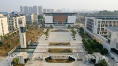 现了施工单元、设想团队和利用单元之间的消息